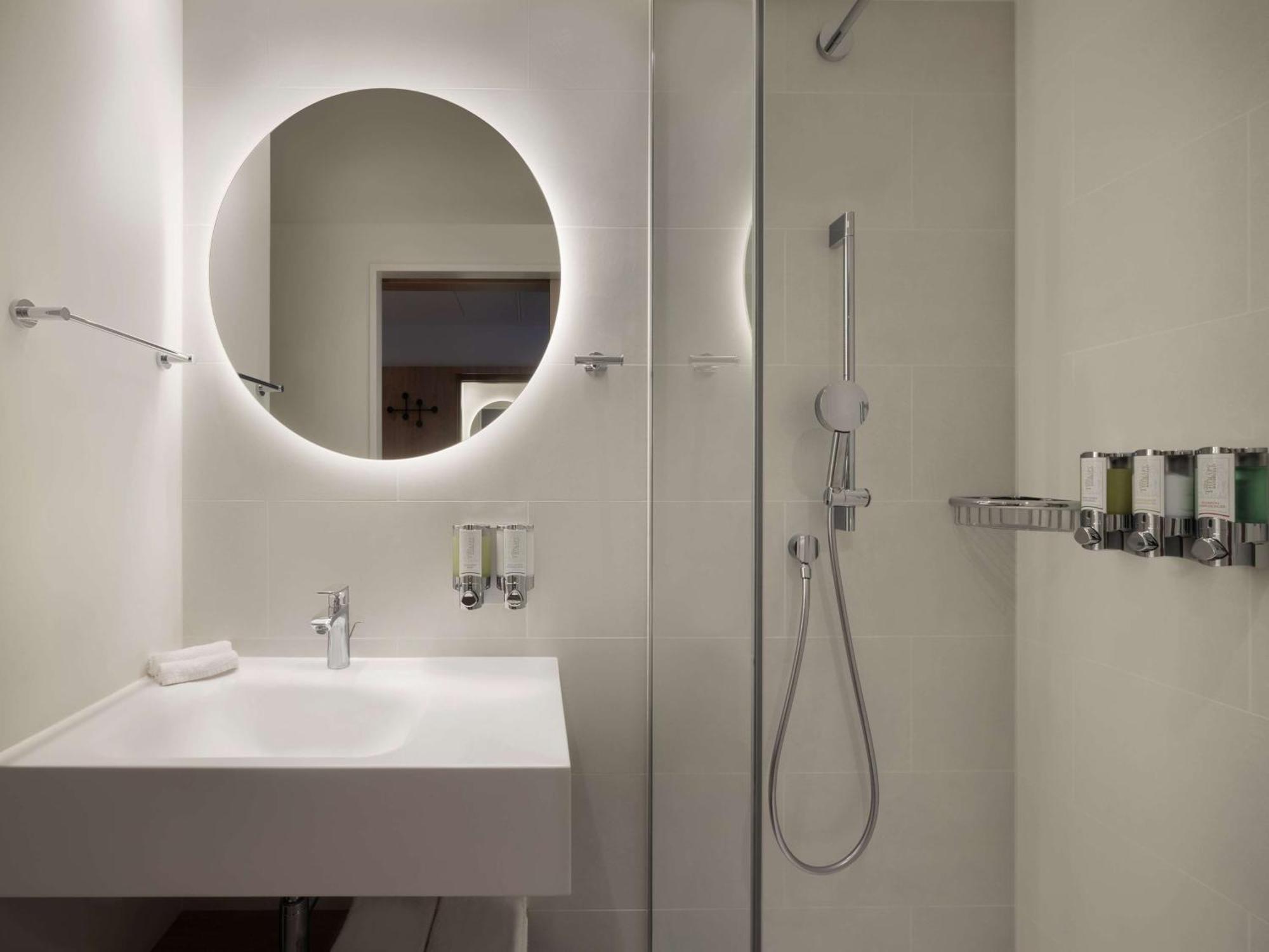 Hampton By Hilton Hotel