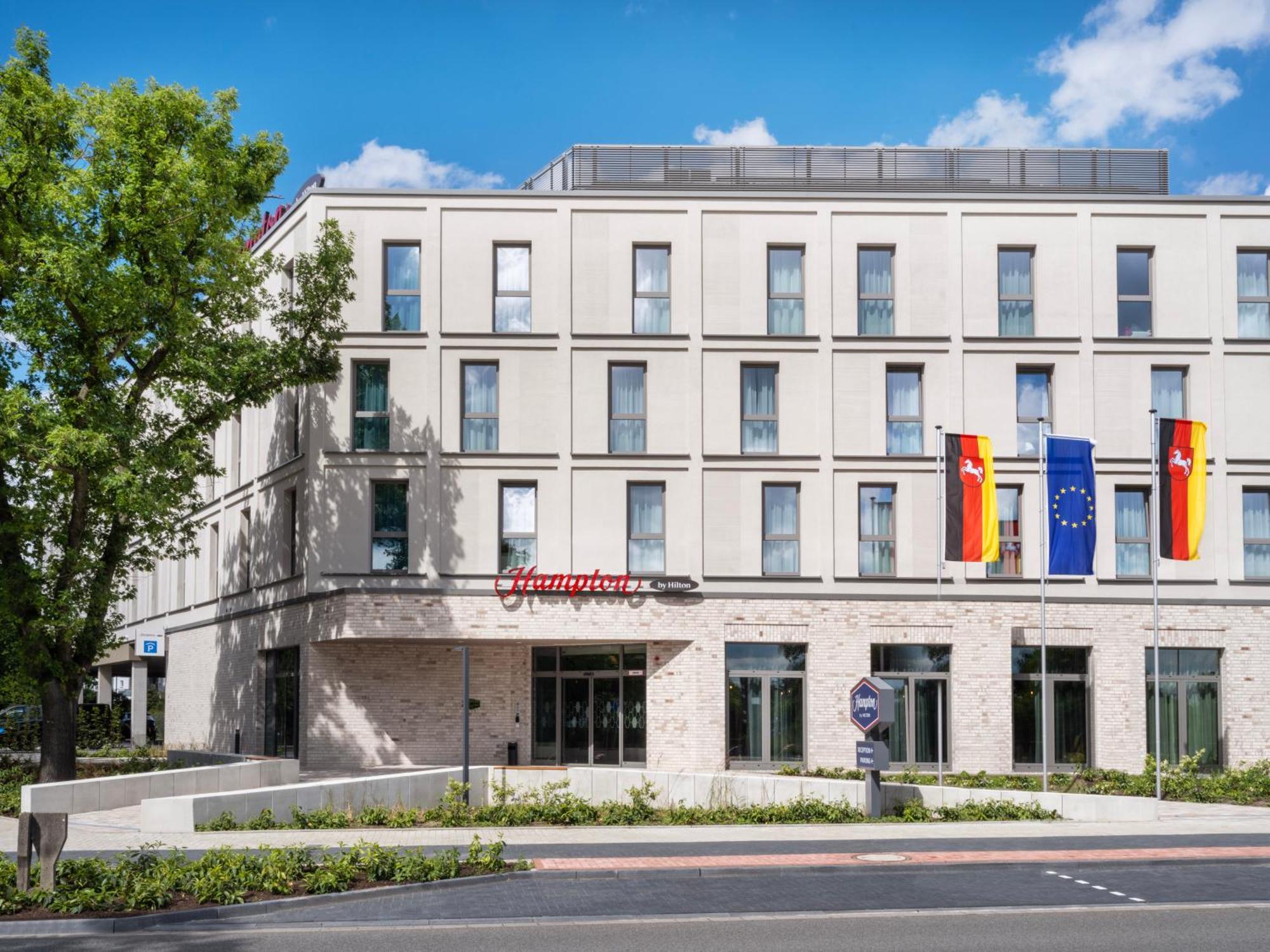 Hampton By Hilton Hotel 3*